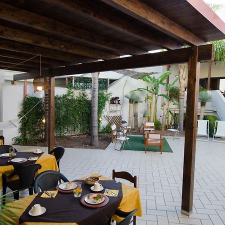 B&B L'Antica Rimessa Lecce Zewnętrze zdjęcie