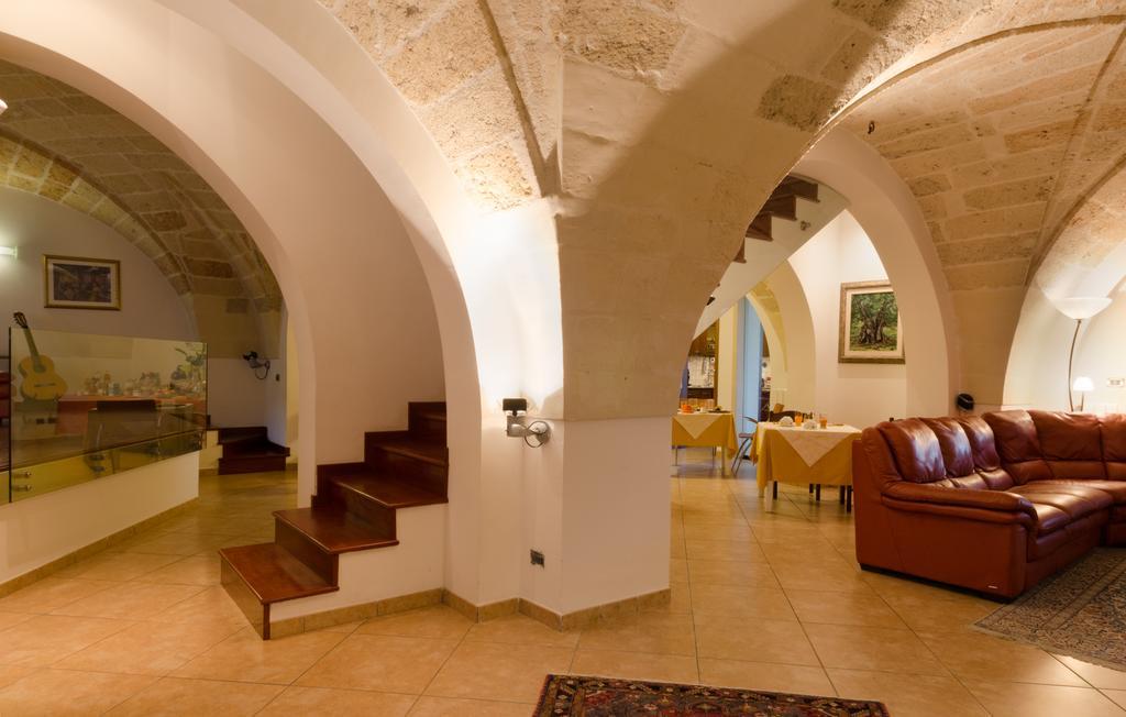 B&B L'Antica Rimessa Lecce Zewnętrze zdjęcie